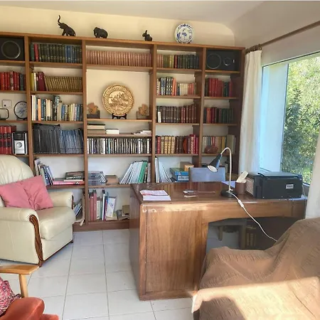 3 Etoiles A 400m De La Grande De Trestraou A - Ref 851 Perros-Guirec